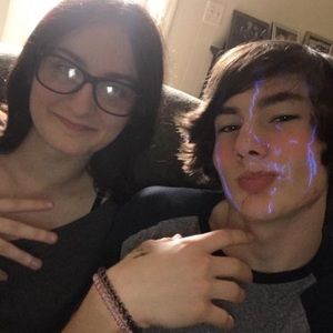 Meet your Posher, Logan